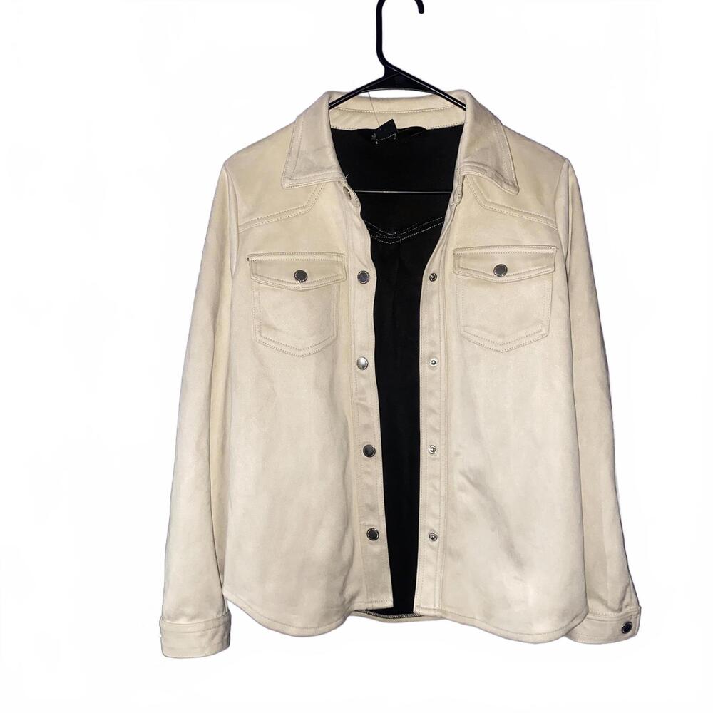 Faux suede shirt jacket in cream, snap buttons and chest pockets, soft luxe L